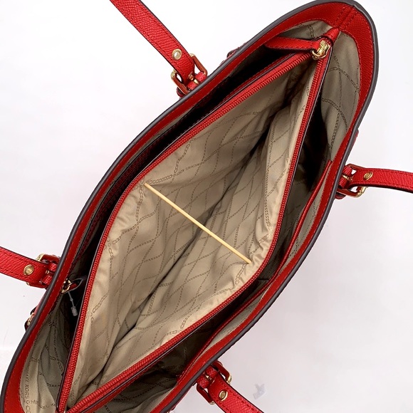 MICHAEL KORS Voyager East West Tote Crimson Color - Picture 11 of 16